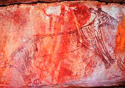 Painting of what is regarded as the extinct thylacine(Thylacinus cynocephalus) at a rock shelter in western Arnhem Land, NorthernTerritory. Photograph by Alan Watchman